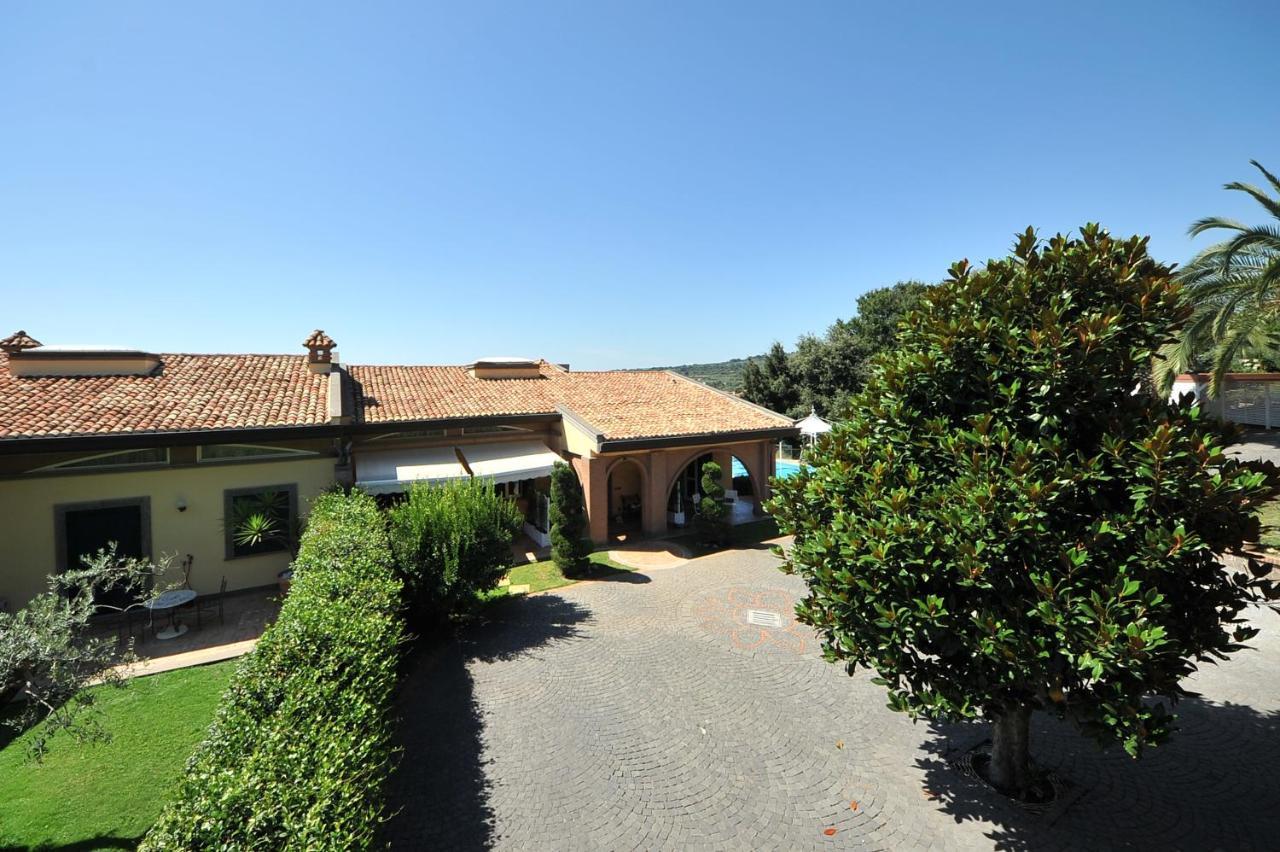 B&B Casa Di Gio Luxury Resort Lanuvio Exterior photo