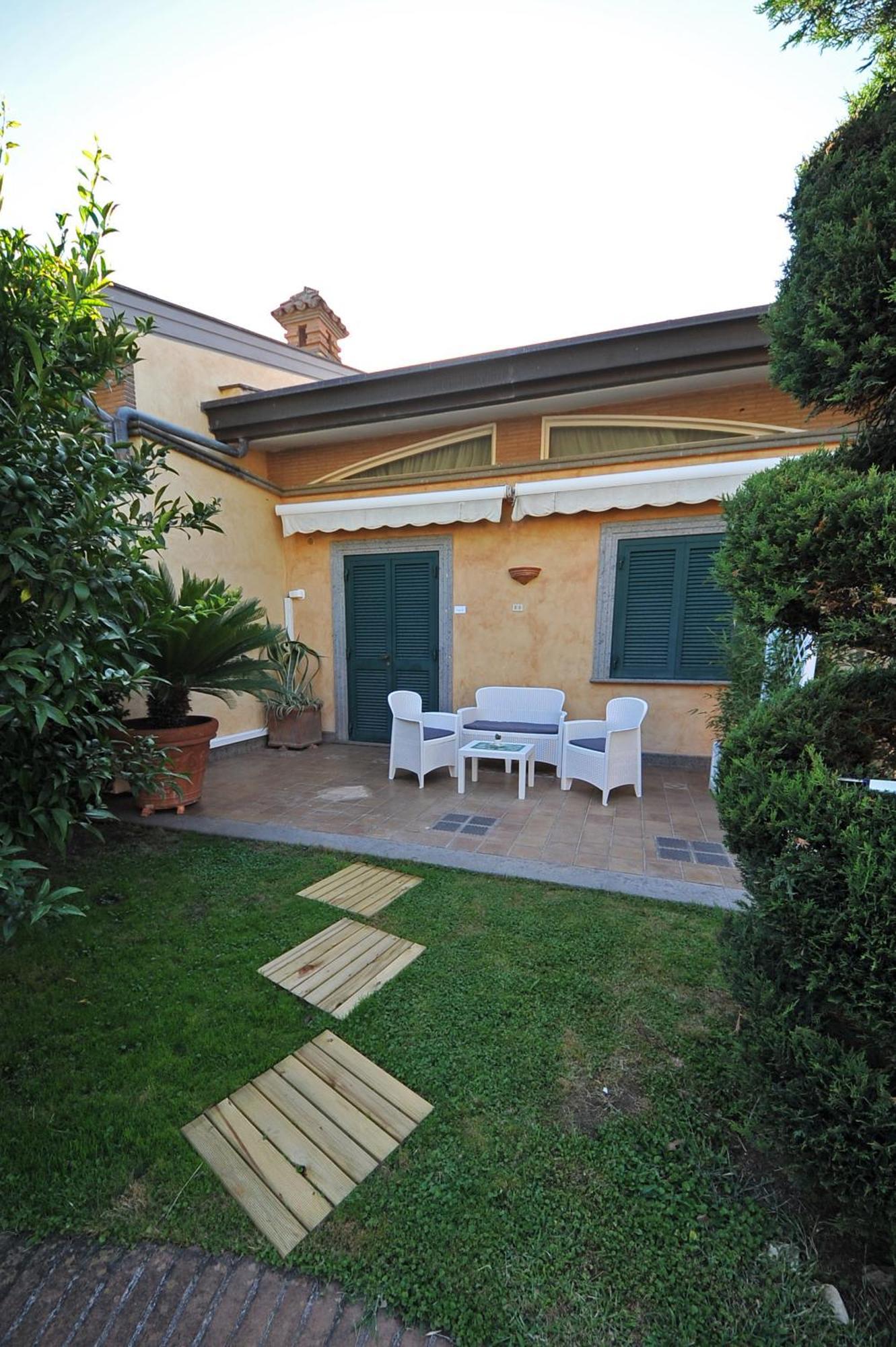 B&B Casa Di Gio Luxury Resort Lanuvio Exterior photo